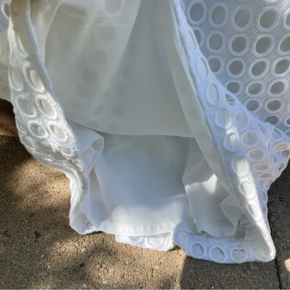 Banana Republic Women’s White Circle Pattern Sheath Pencil Dress Size 8 - Picture 10 of 17